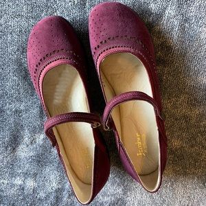 Jambu Mary Janes size 10